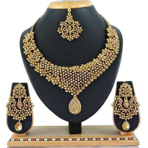Коричневые и золотые индийское украшение на шею со стразами