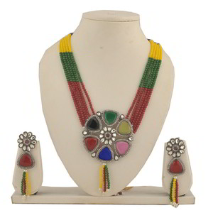 Серебристый и цвета меди медный индийский кулон на шею с искусственными камнями