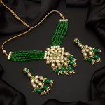 *Зелёное и золотое индийское украшение на шею со стразами, перламутровыми бусинками