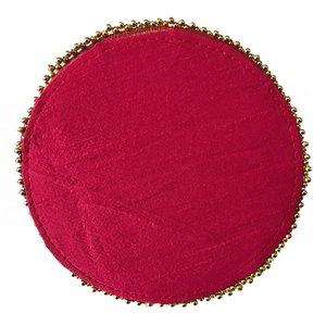 Розовая шёлковая сумочка-мешочек, украшенная вышивкой со стразами