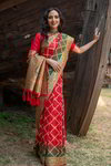 *Красное оригинальное красивое индийское сари из шёлка и жаккардовой ткани