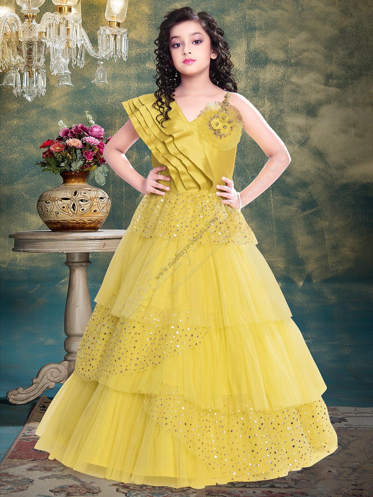 Dress sales 16 years