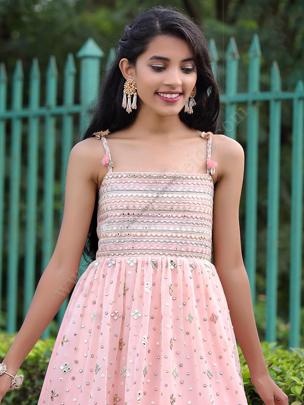 Dress for girls from 2 to 16 years 2135321