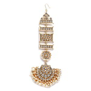 Молочное и золотое латунное индийское украшение на голову (манг-тика) с искусственными камнями
