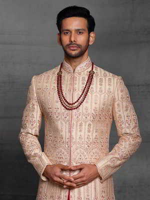Персиковый индийский свадебный мужской костюм из шёлка
