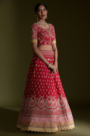 Розовый индийский женский свадебный костюм лехенга (ленга) чоли из натурального шёлка с рукавами ниже локтя, украшенный вышивкой