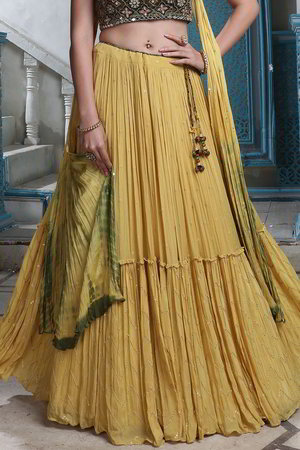 Оливковый, горчичный и жёлтый индийский женский свадебный костюм лехенга (ленга) чоли из креп-шёлка, украшенный вышивкой