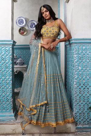 Жёлтый и синий индийский женский свадебный костюм лехенга (ленга) чоли из креп-шёлка без рукавов, украшенный вышивкой